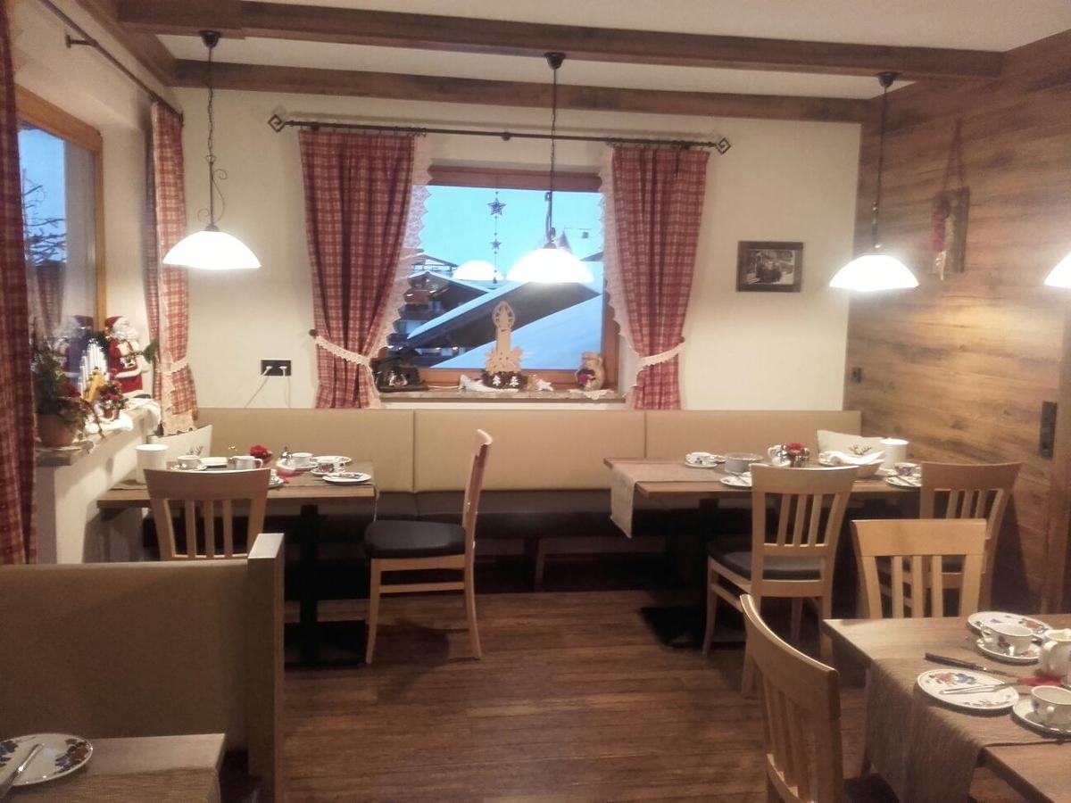 Gaestehaus Alpenblick Berwang Ngoại thất bức ảnh