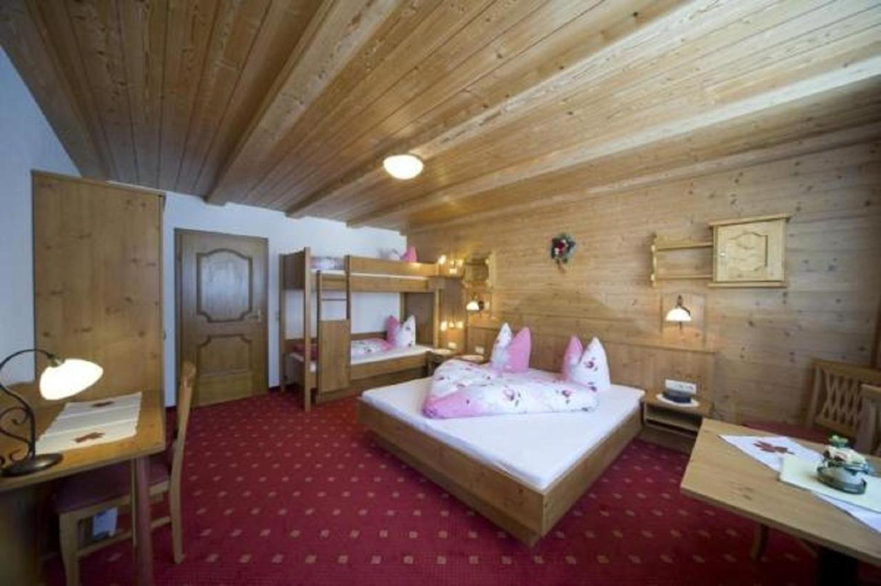 Gaestehaus Alpenblick Berwang Ngoại thất bức ảnh